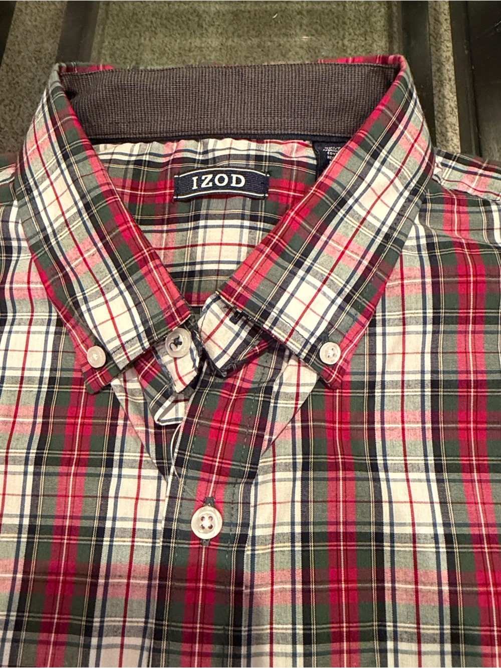 Izod Plaid Button-Down Shirt size M